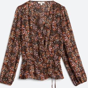 Nine Britton faux wrap shirt. Size large. Great condition. Ready to ship.